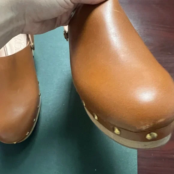 J.Crew brown leather brass stud wood platform slingback clog, size 8.5 - Picture 5 of 13
